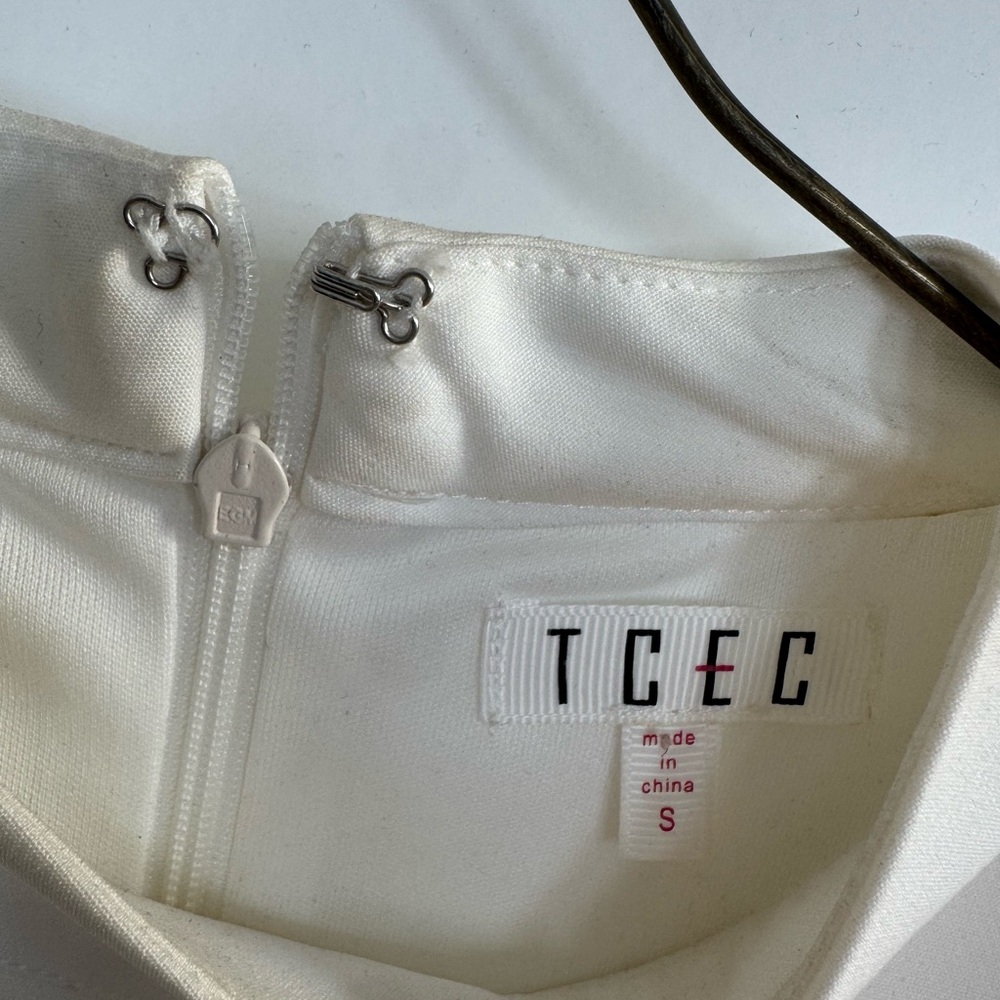 TCEC Cream Asymmetrical Ruffle Dress - Picture 2 of 2